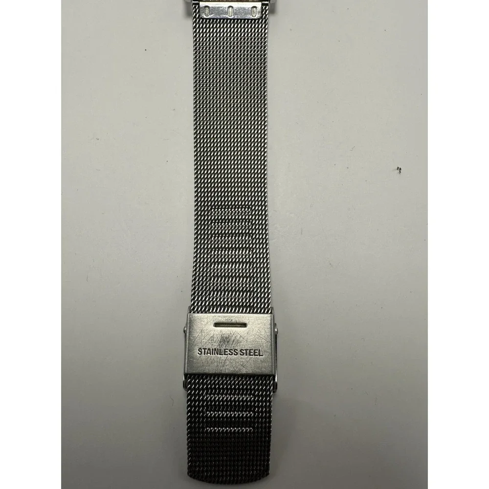 Skagen Steel 39LSSB‎ New Battery 32MM 8